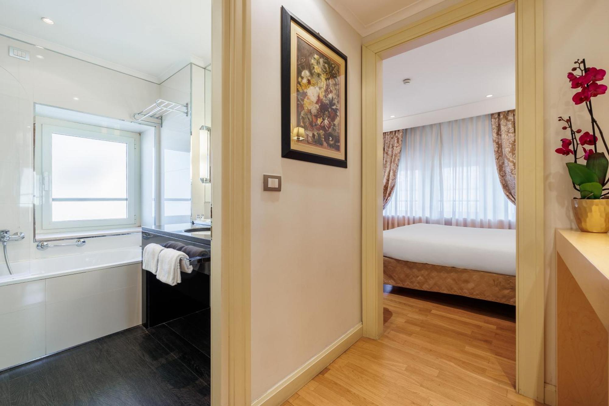 רומא Fh55 Grand Hotel Palatino מראה חיצוני תמונה